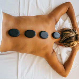 Massage aux Pierres Chaudes ou avec Exfoliant 1h30